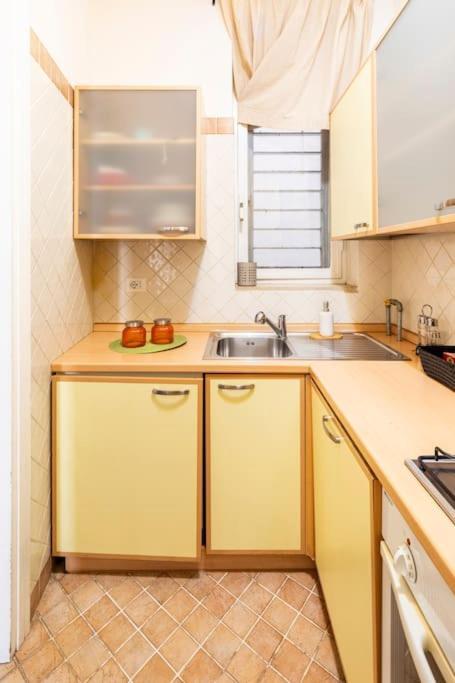 Borghese Cozy Apartment Rom