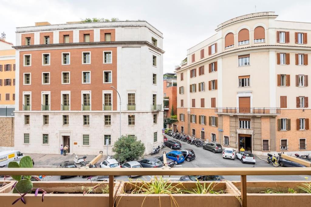 Borghese Cozy Rom